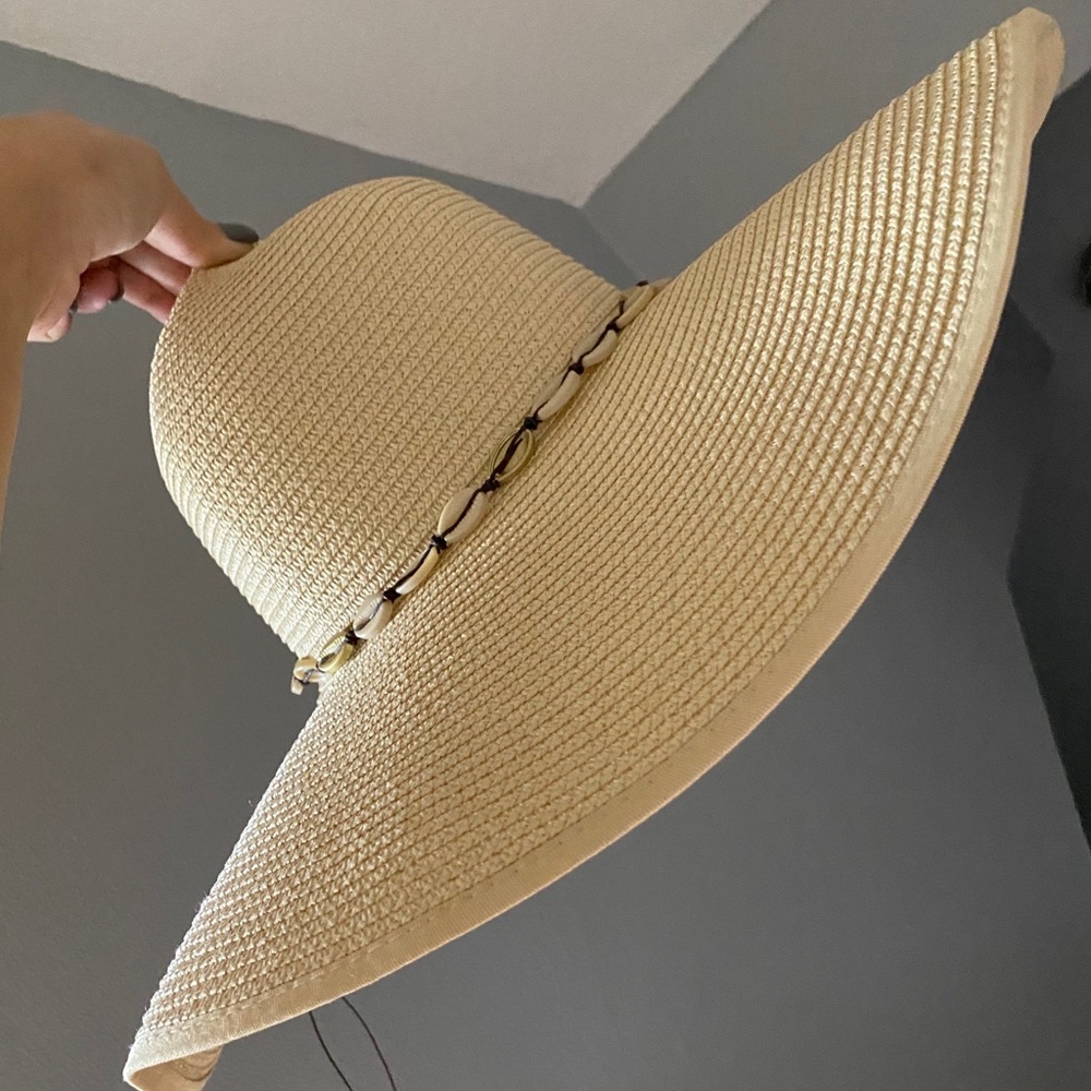 Sun hat